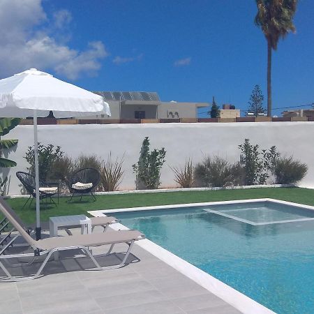 Raisakis Apartments Agia Marina Exterior foto