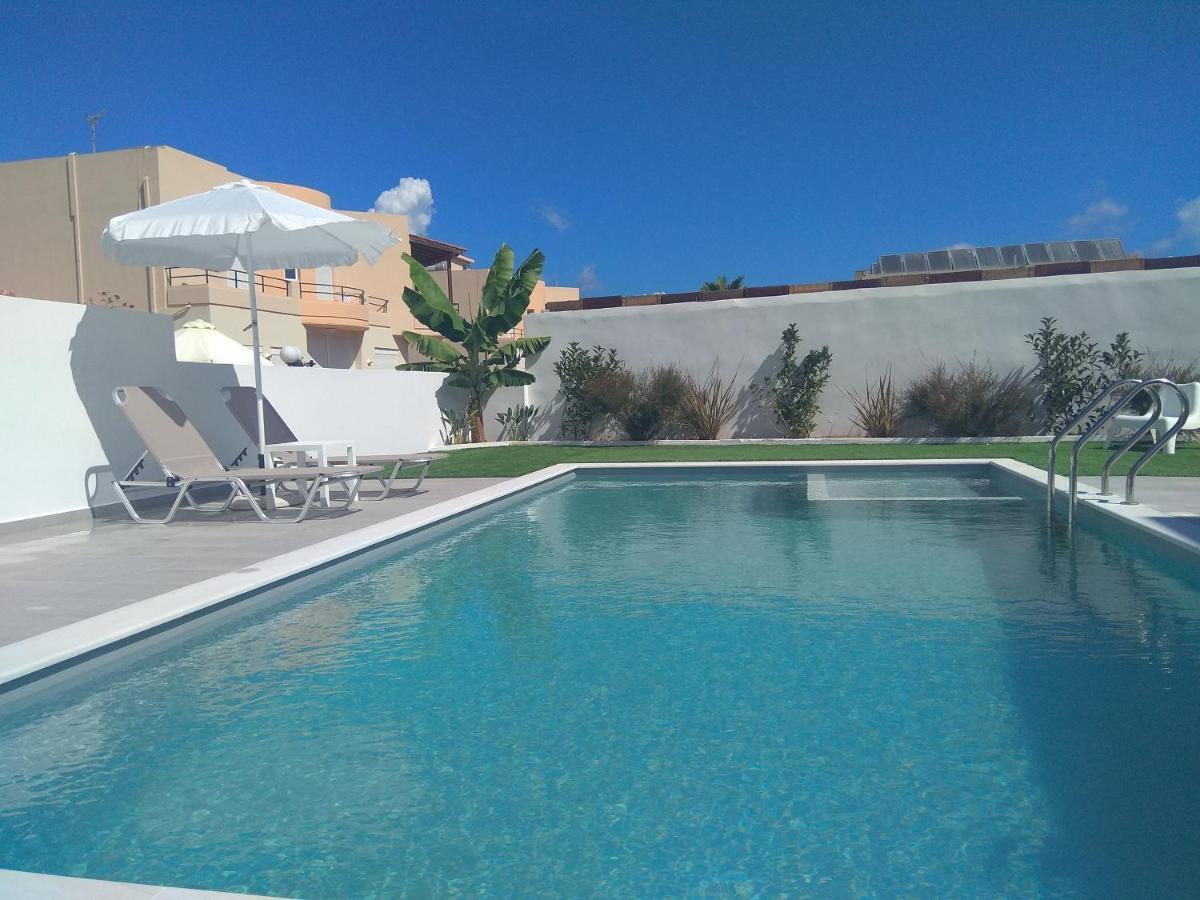 Raisakis Apartments Agia Marina Exterior foto