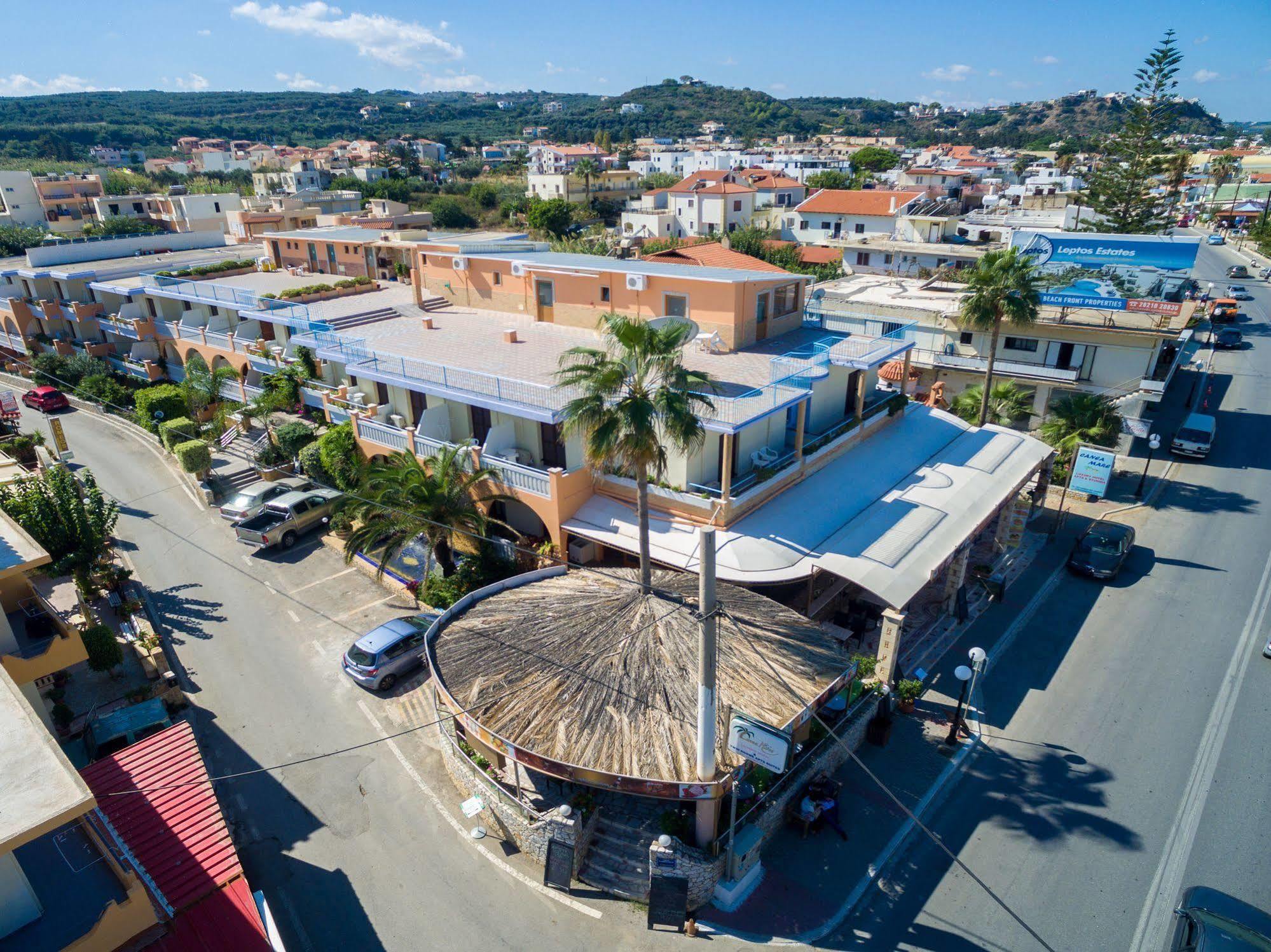 Raisakis Apartments Agia Marina Exterior foto