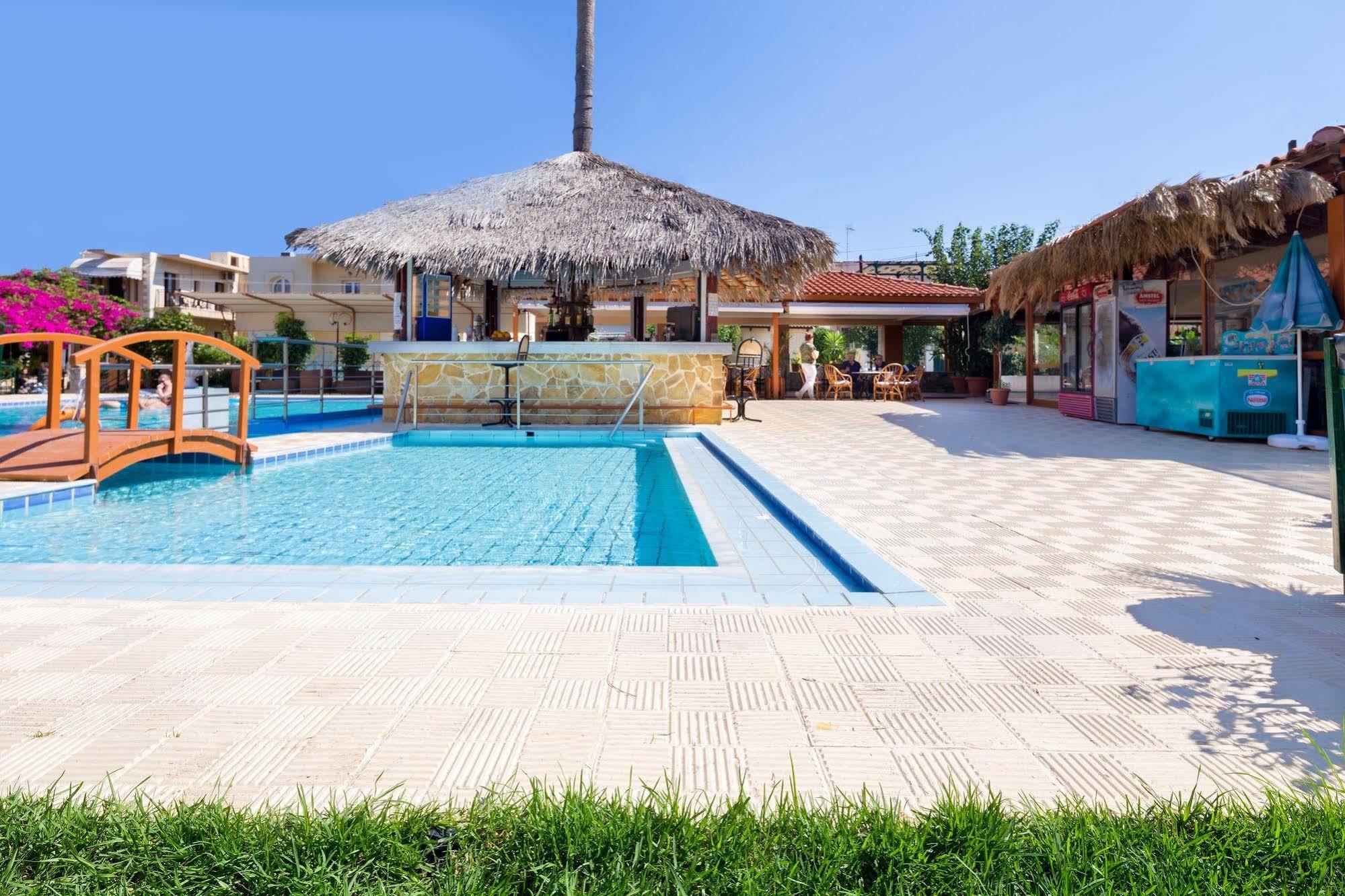 Raisakis Apartments Agia Marina Exterior foto