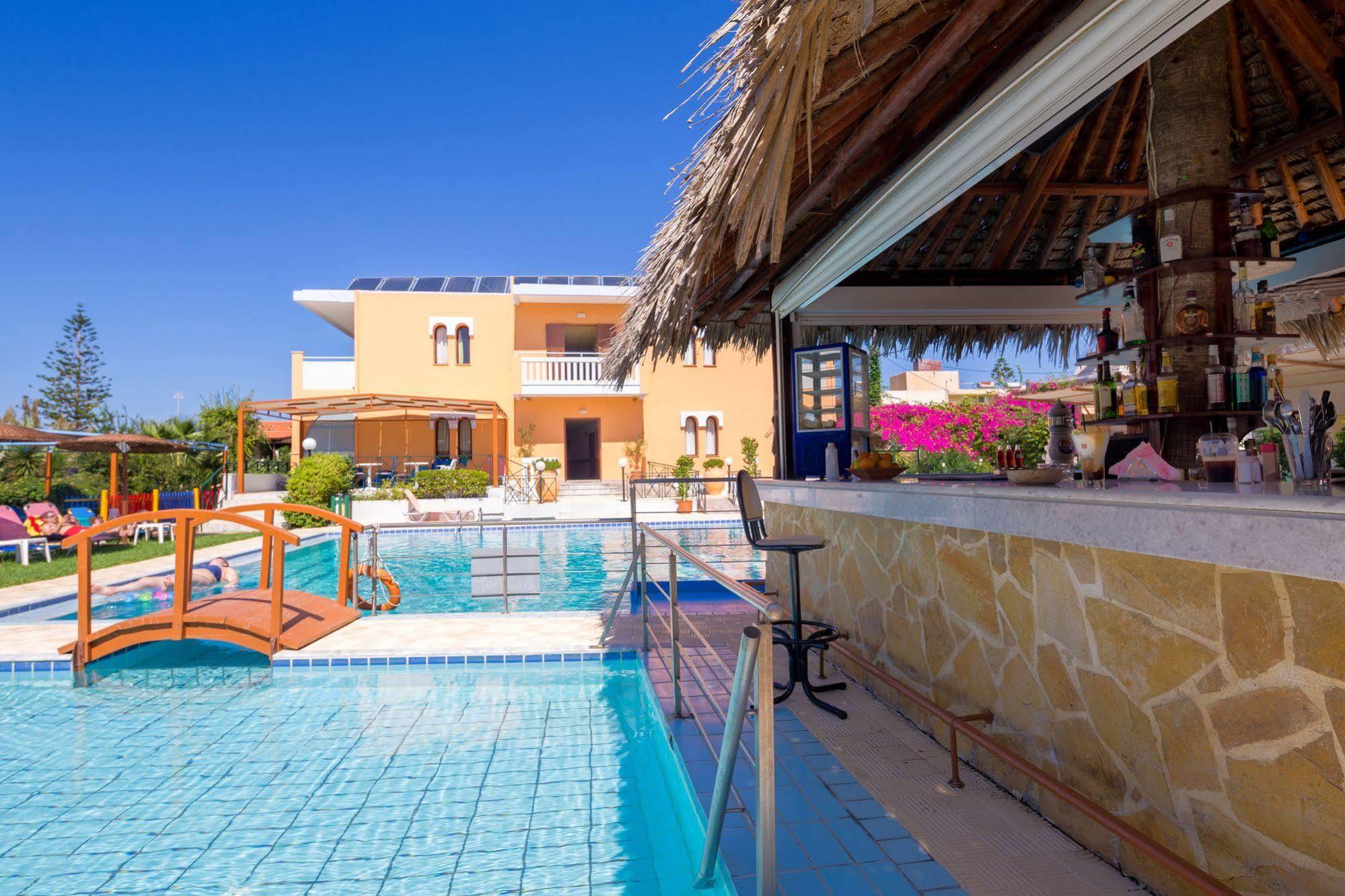 Raisakis Apartments Agia Marina Exterior foto