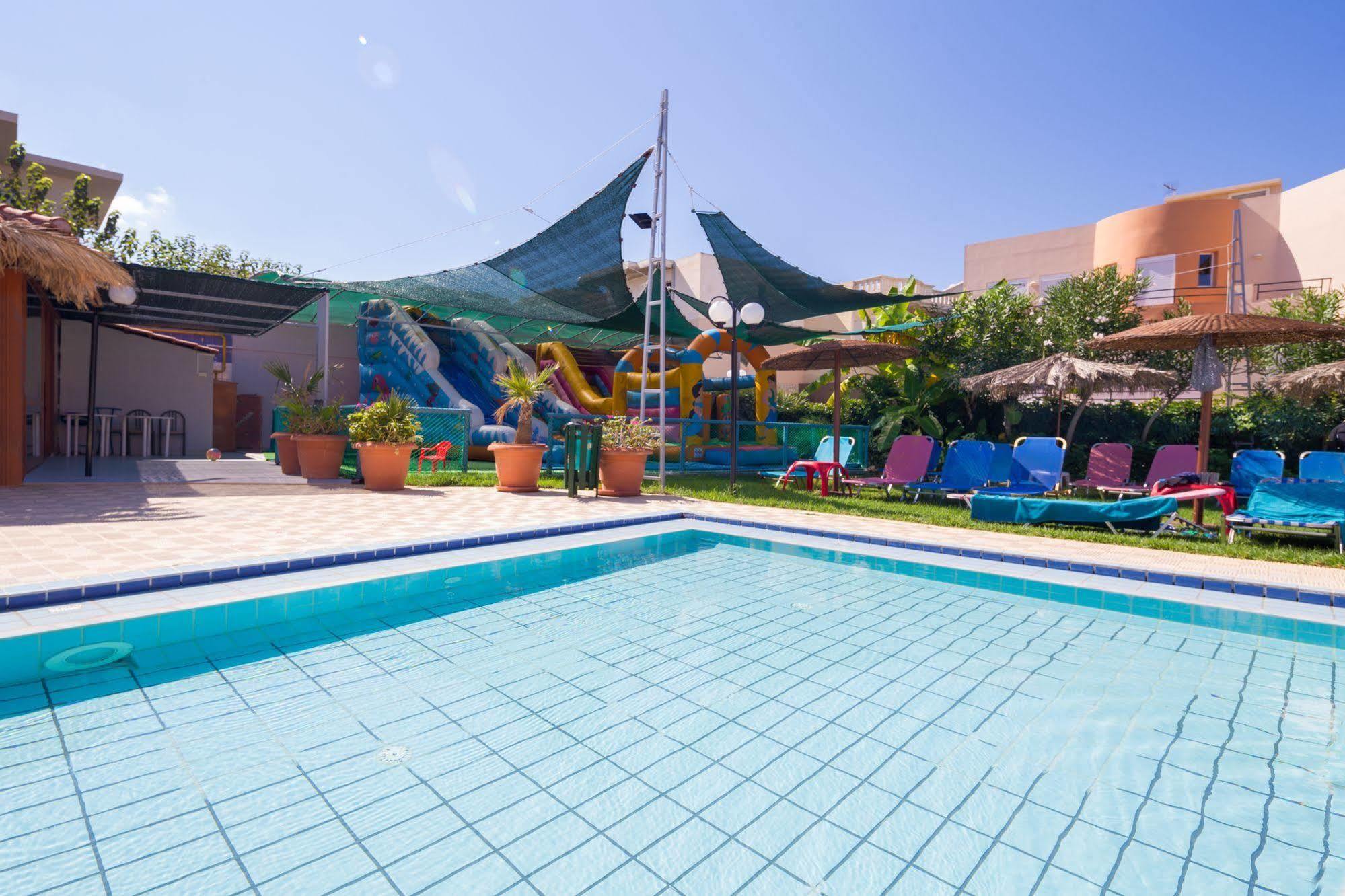 Raisakis Apartments Agia Marina Exterior foto